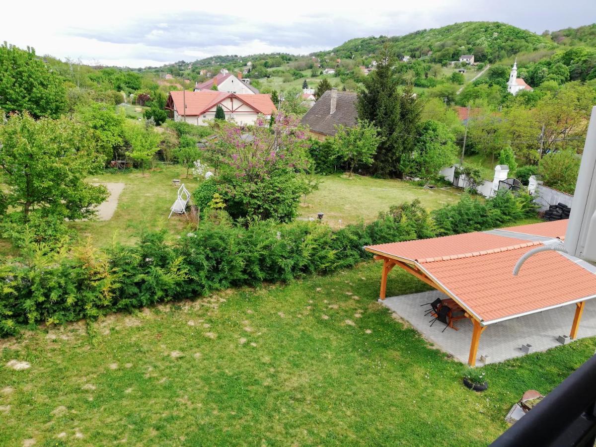 Lotuszvirag Vendeghaz Otel Szekszárd Dış mekan fotoğraf